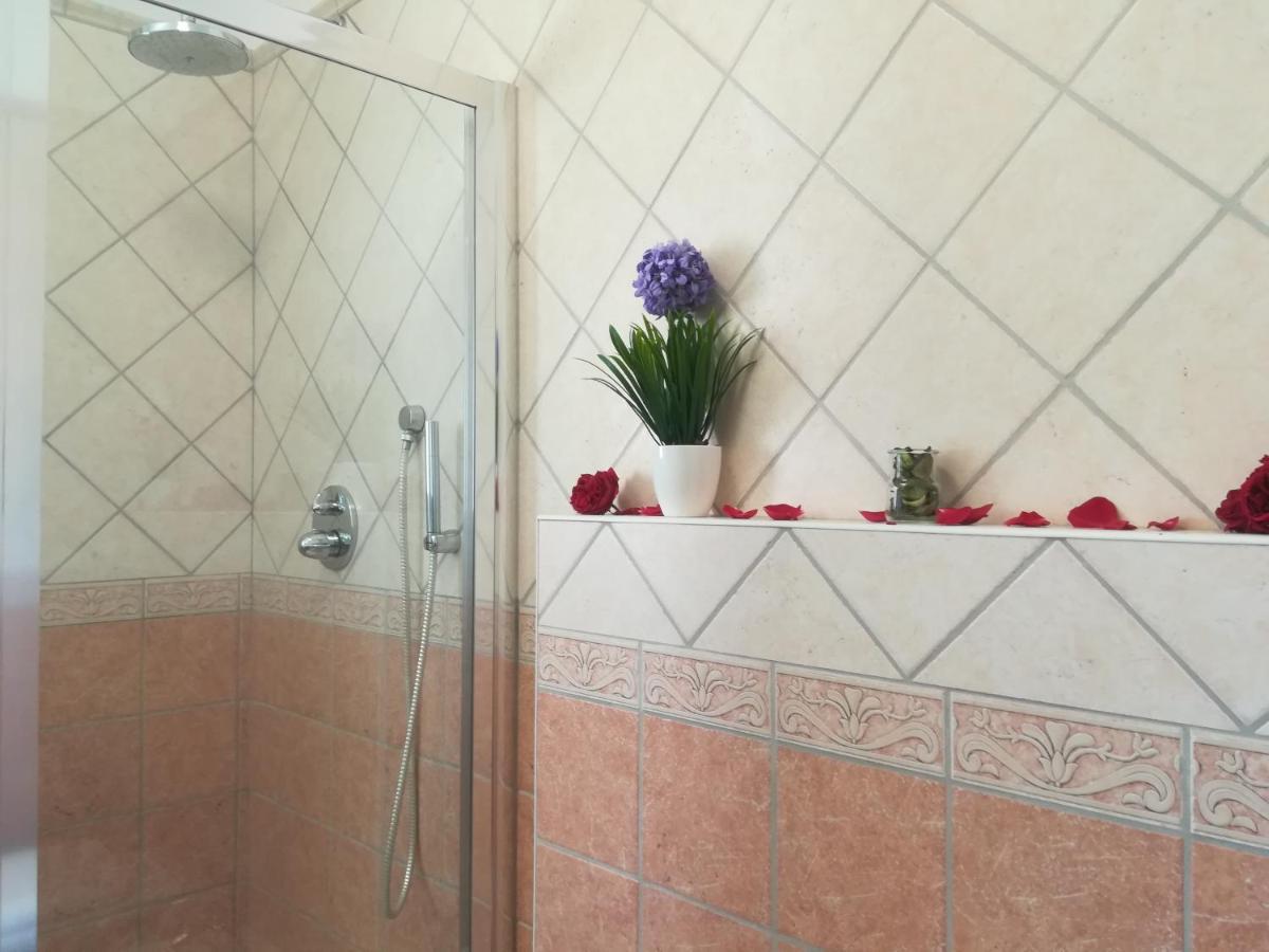 Bed and Breakfast A Lu Ponti Будони Экстерьер фото